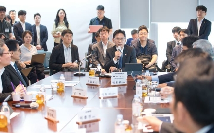 "AI로 보이스피싱 뿌리 뽑는다"…과기정통부, 통신3사와 협력
